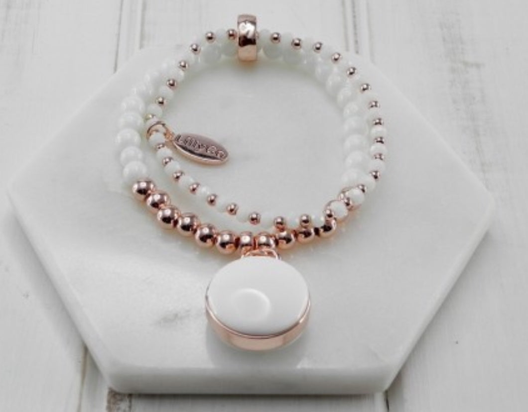 WHITE BEAD WITH STONE 