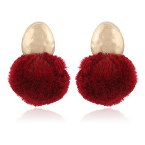 WINE FLUFFY EARRING ON GOLD STUD 