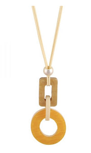 YELLOW OVAL PENDANT NECKLACE