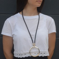GOLD RING BLACK CHAIN NECKLACE