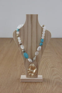 WOODEN NECKLACE TURQUOISE & CLEAR BEADS WITH GOLD DROP