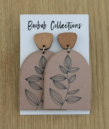 WOODEN FLORAL EARRING 2