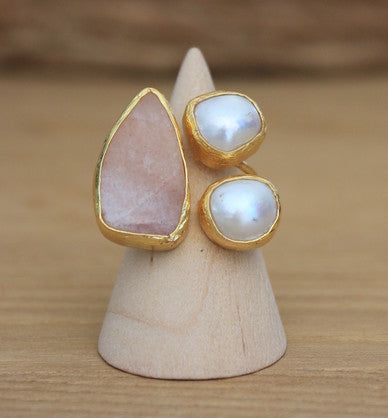 DOUBLE FRESHWATER BAROQUE PEARL & ROSE QUARTZ RING