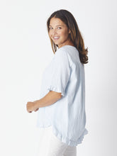 SKY RUFFLE TOP