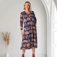 RILEY SWING DRESS [Sz:10 COL:NAVY FLORAL]