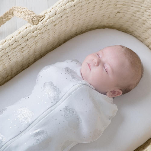 ZIP UP SWADDLE CLOUDS 3-6M